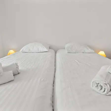 Detente Thermale A Proche Des Bains, 4 Personnes סאיו